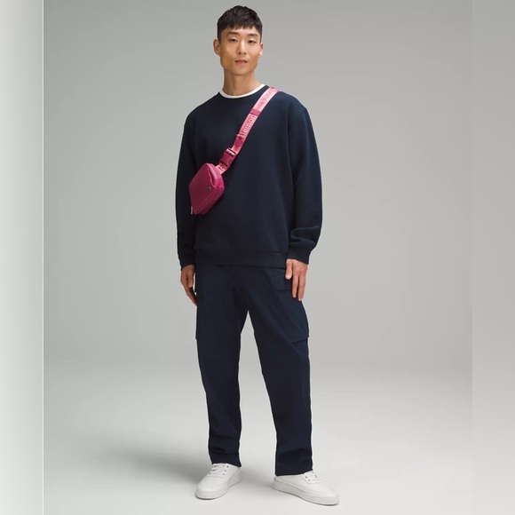 Lululemon Everywhere Belt Bag 1L Wordmark- Washed Mauve/Sakura Pink/White - Picture 5 of 9